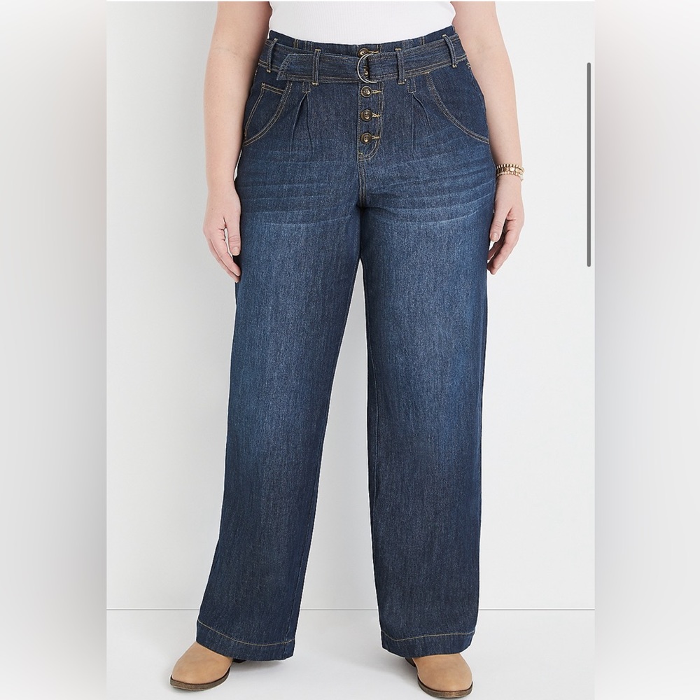 Maurices high waisted wide leg belted Jean 100% cotton size 12